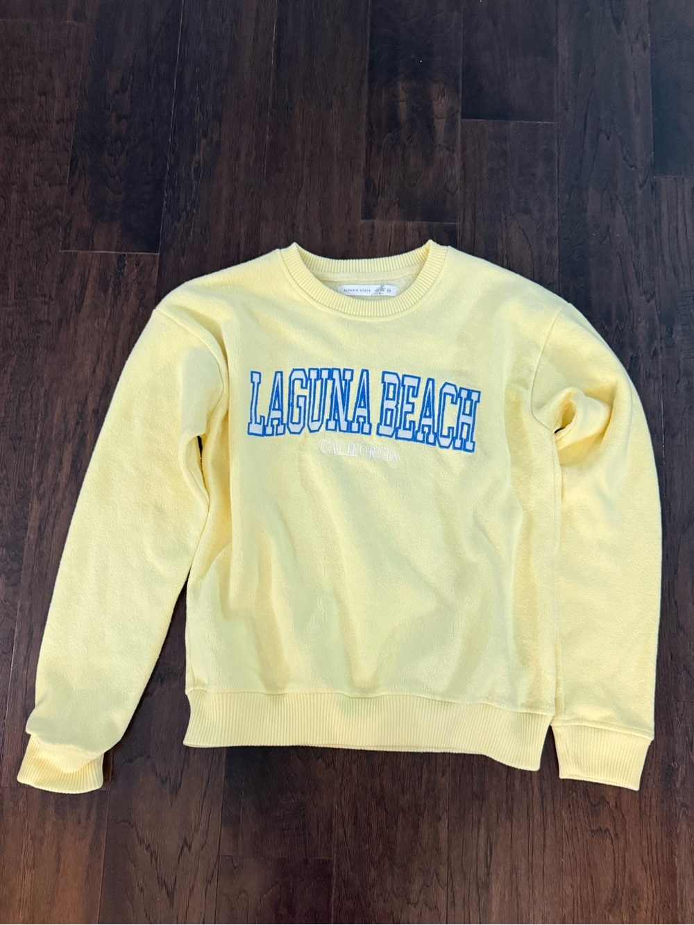 Altar’d State Laguna Beach Sweatshirt size XXS